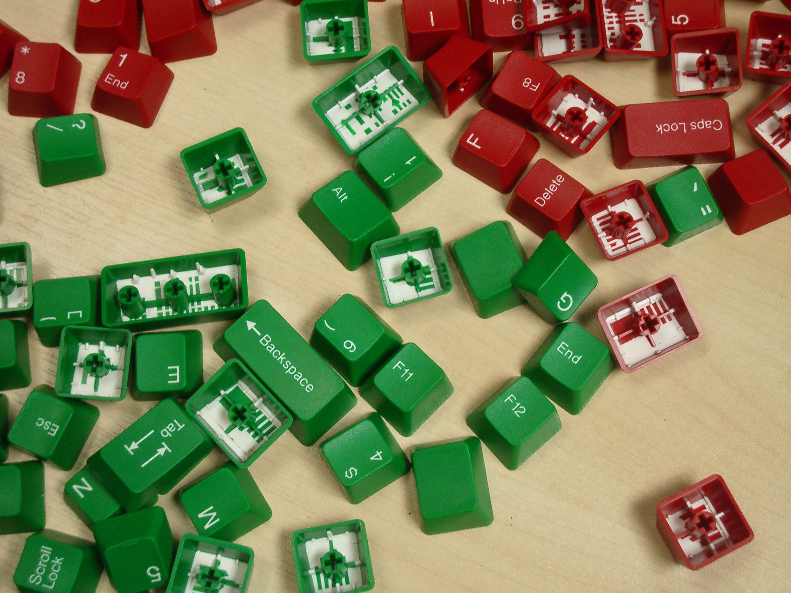 Assorted keycaps.jpg