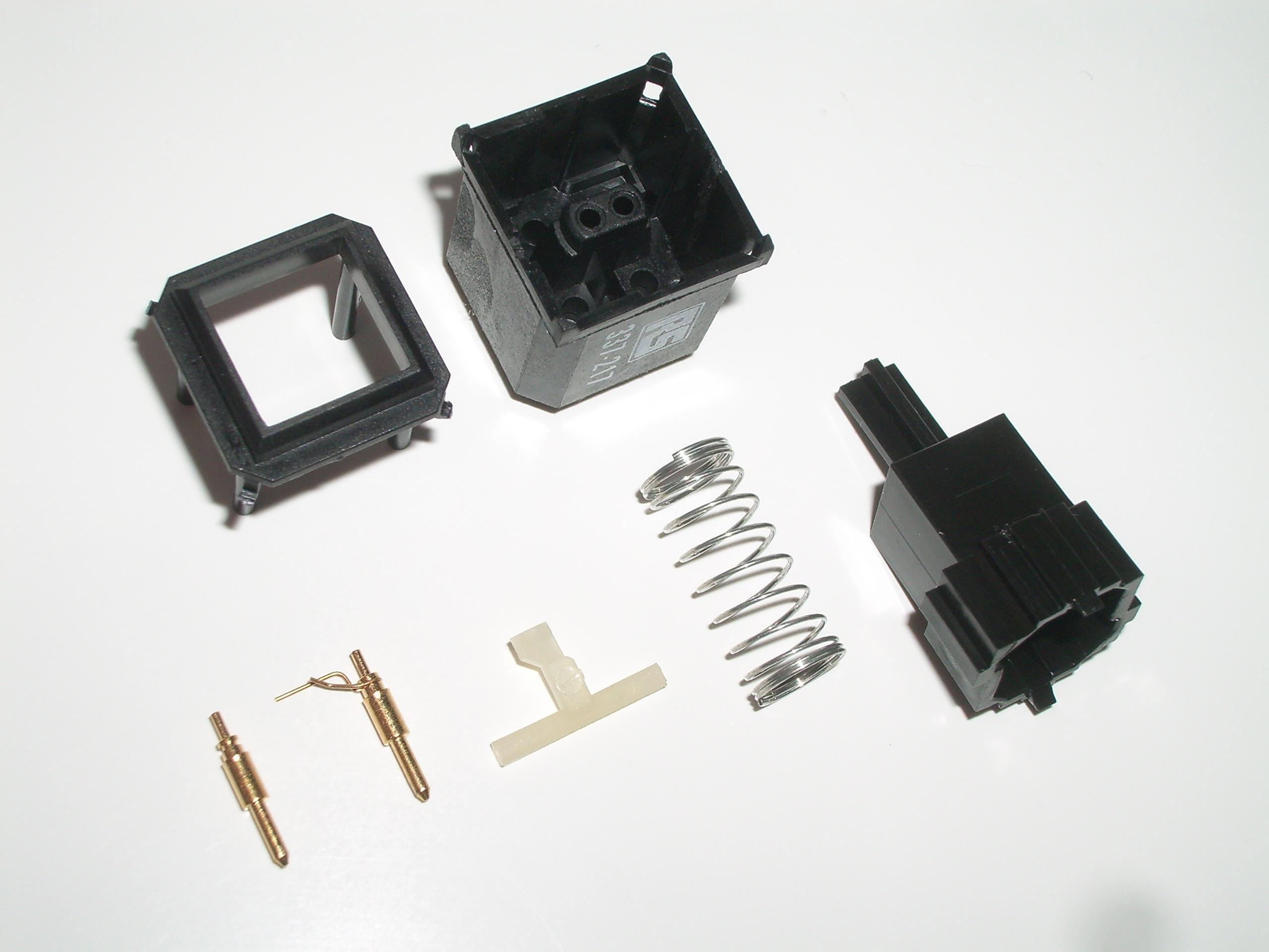 MEI not-WEAB disassembled tops.jpg