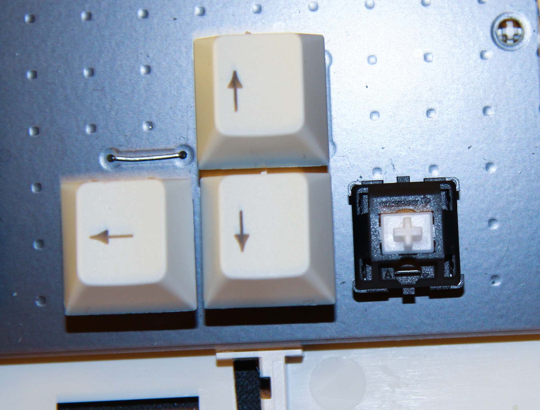 Here is the PCB mounted Cherry MX clear switch.