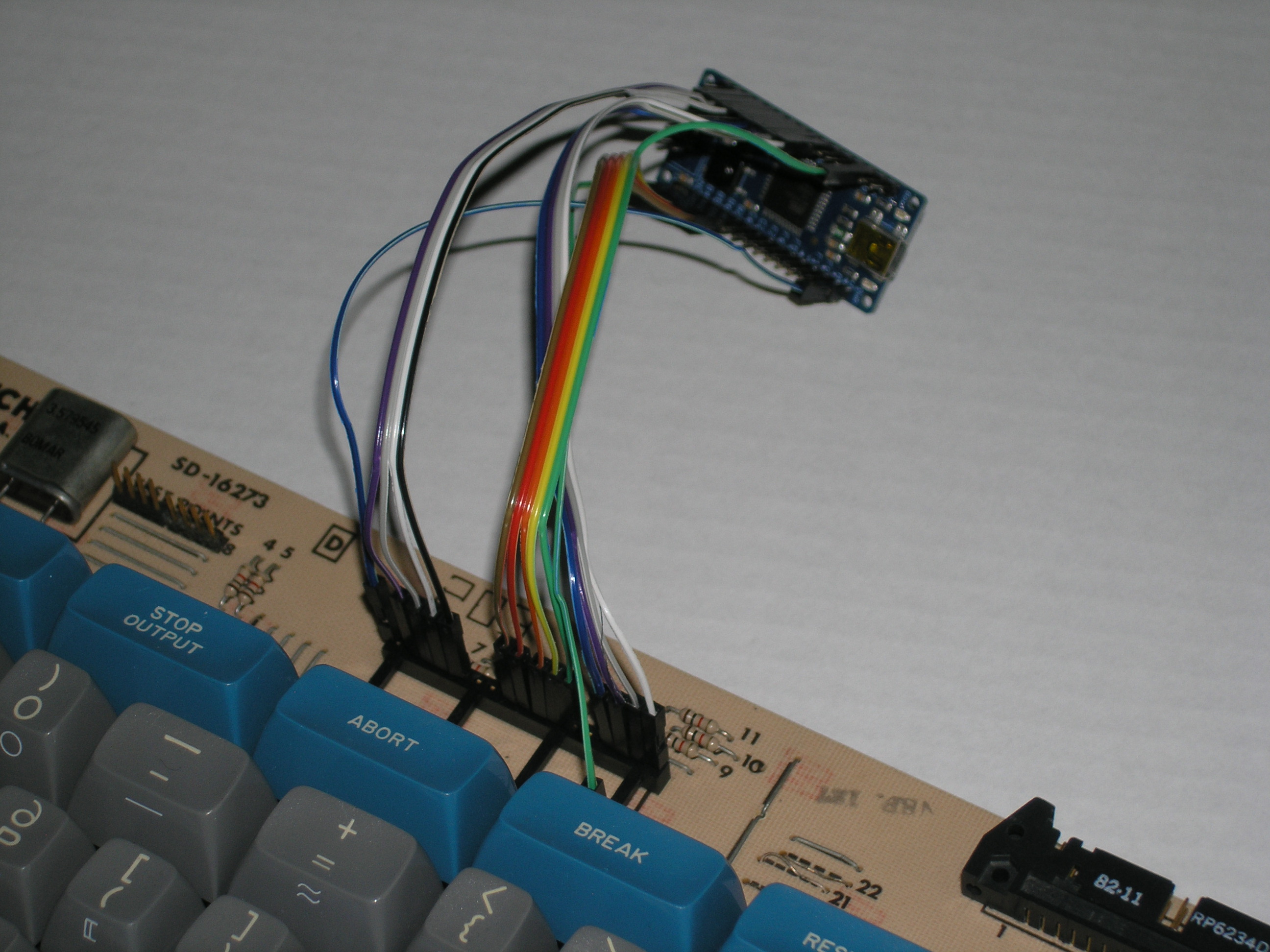 MCU handles scanning and USB