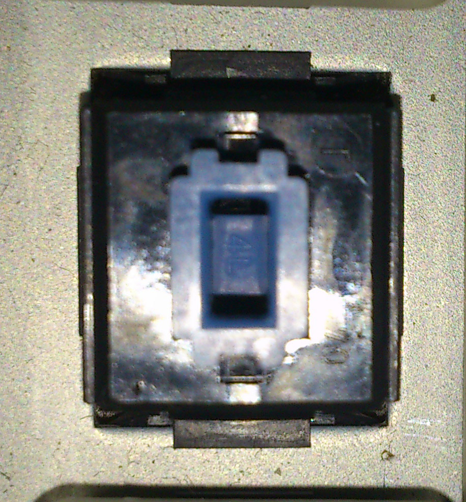 4L inside the switch?