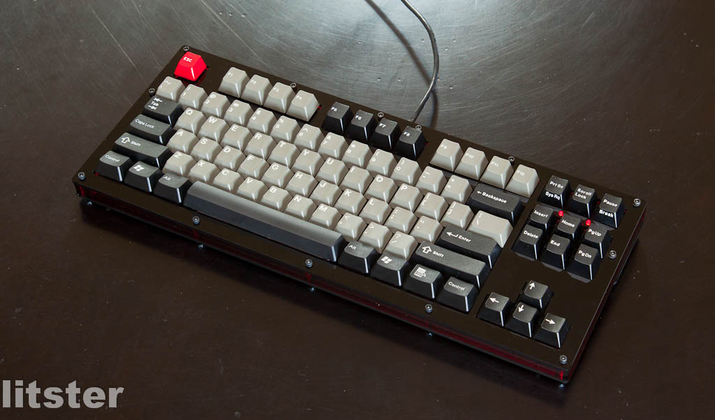 Acrylic_Case_Black_Red.jpg