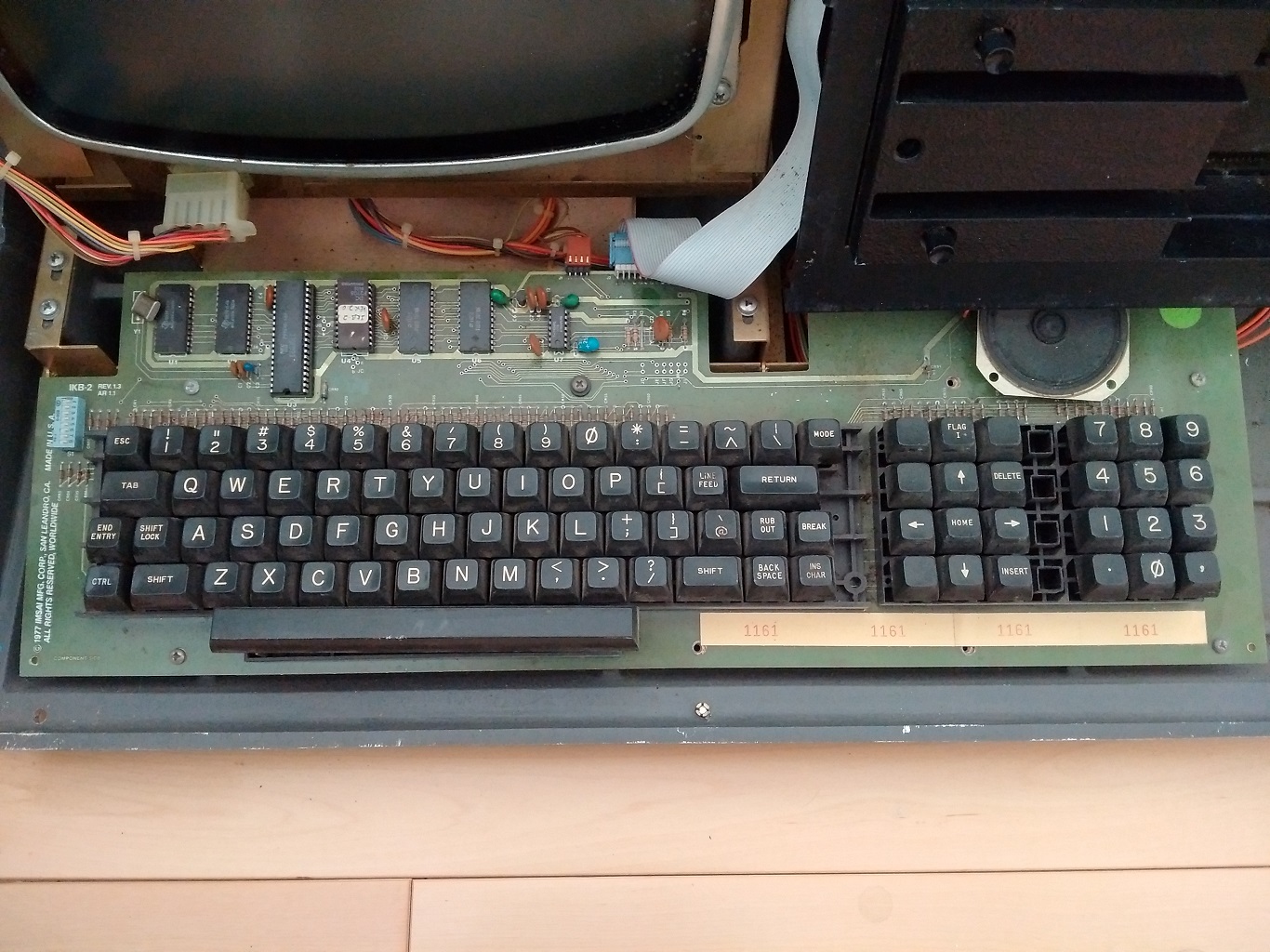 IMSAI IKB-2 - VDP-80 cover lifted