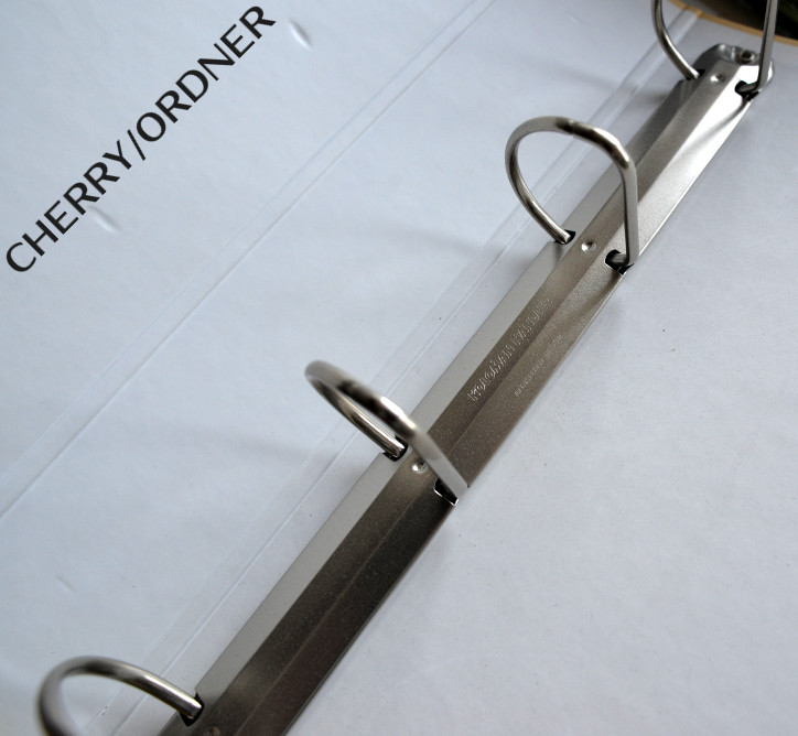 CHERRY_ORDNER_002.jpg