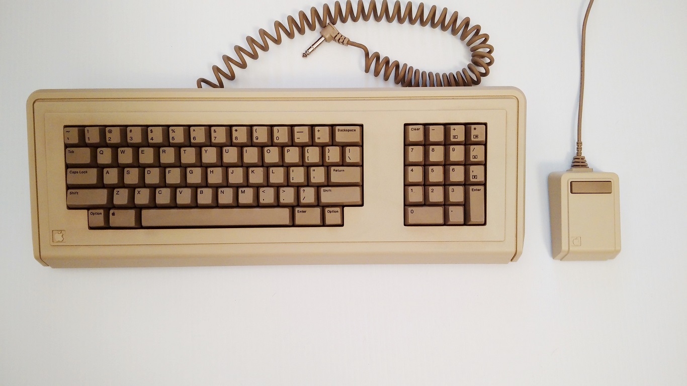 Apple Lisa keyboard - keyboard top