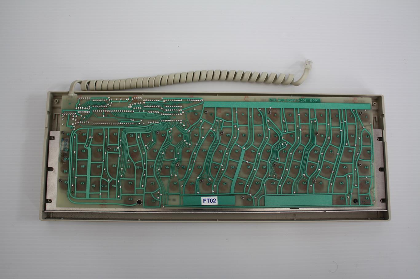 Dynalogic Hyperion  - keyboard opened