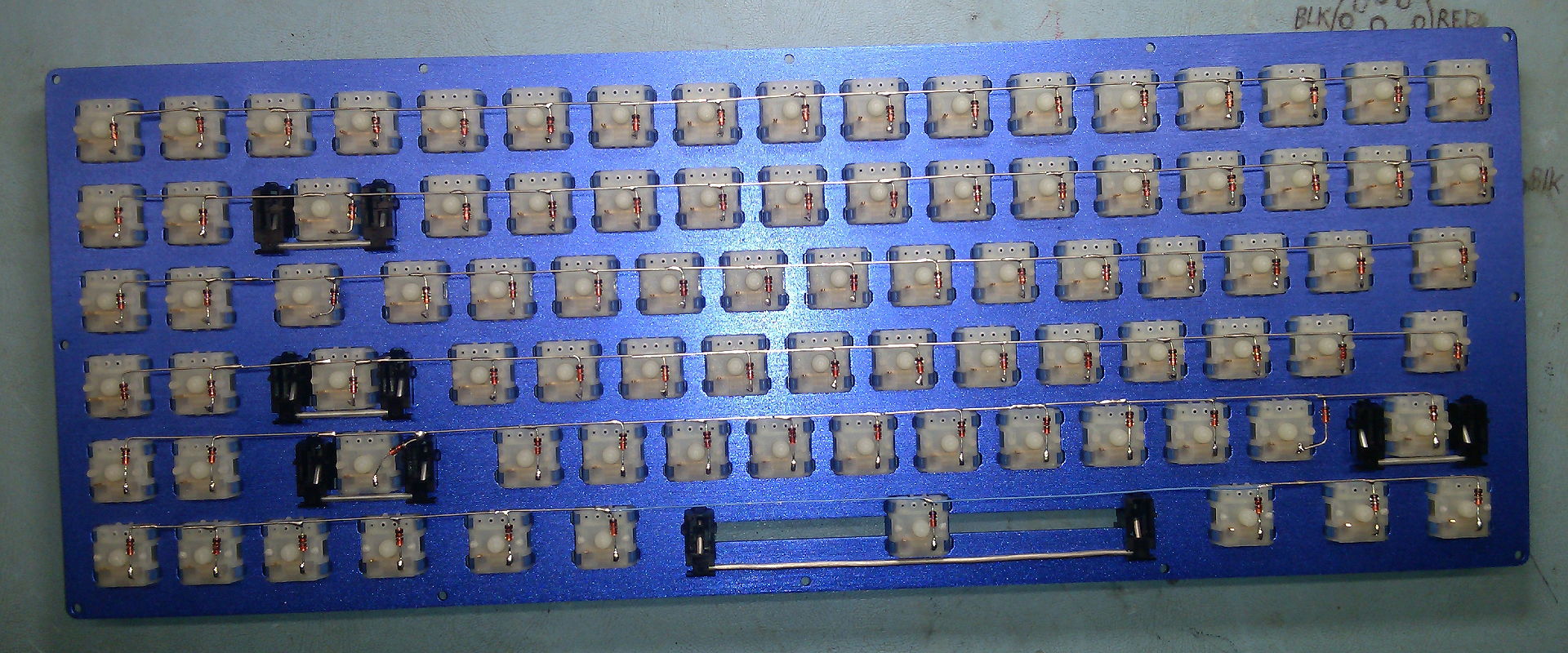 Keyboard75MatrixDiodeRows.jpg