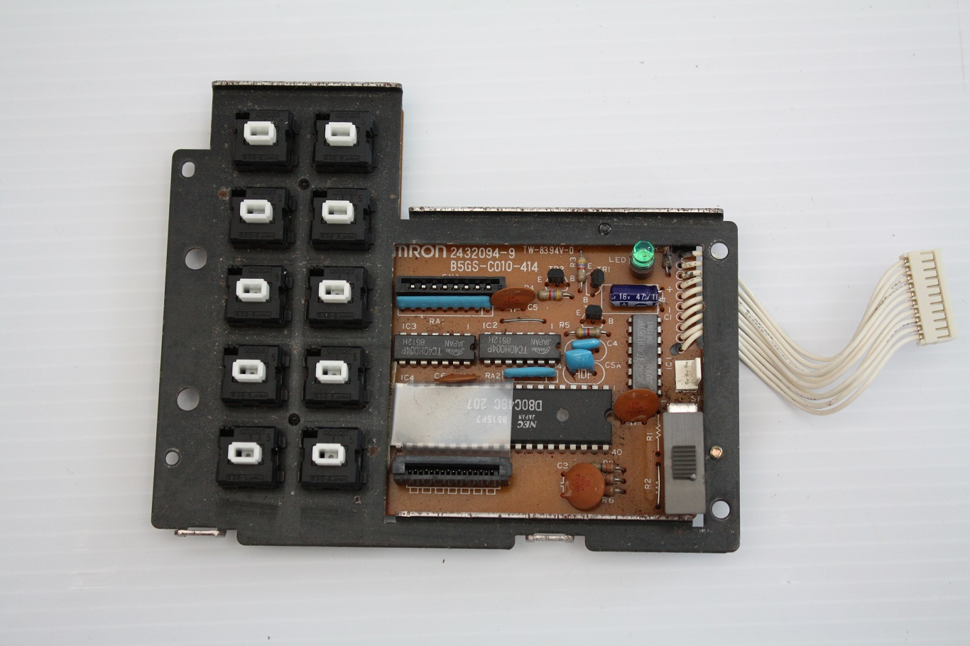 Sony M35 - Omron mini function keyboard top