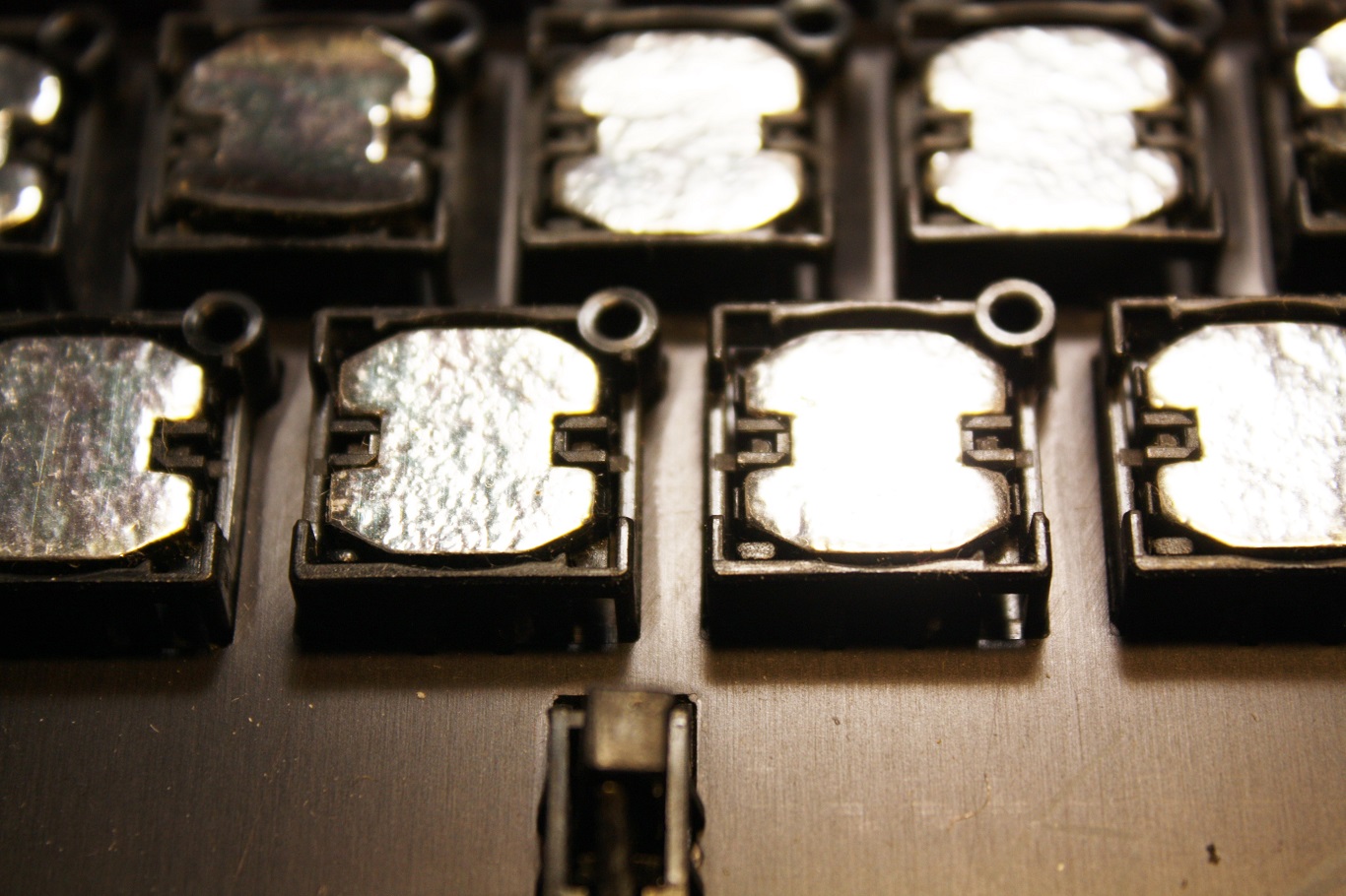 Cherry KFN3-8351 - foam and foil pads