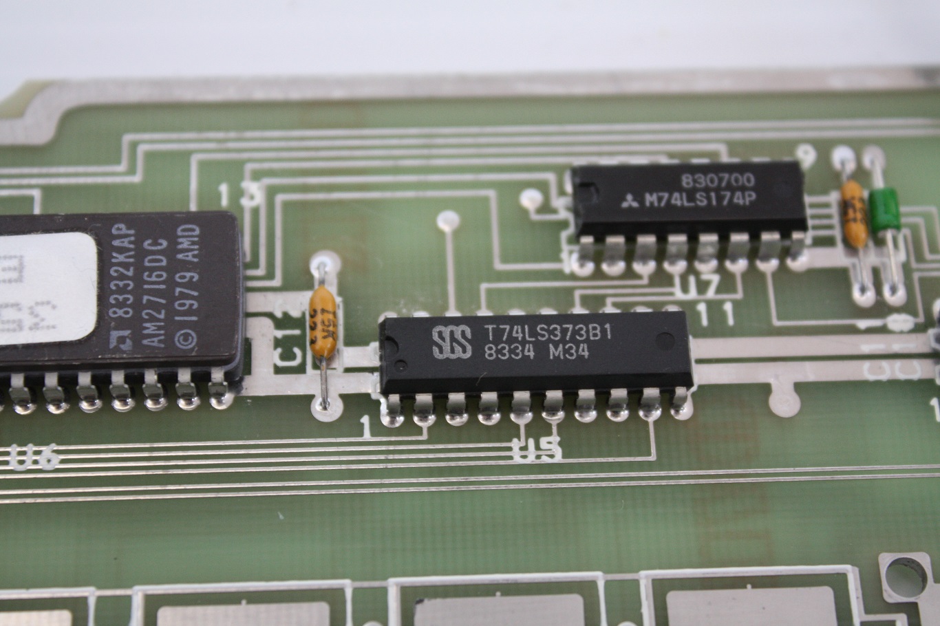 Cherry KFN3-8358 - PCB logic chips with dates