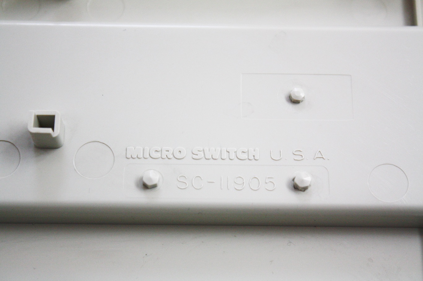IBM Micro Switch Unsaver - case identification