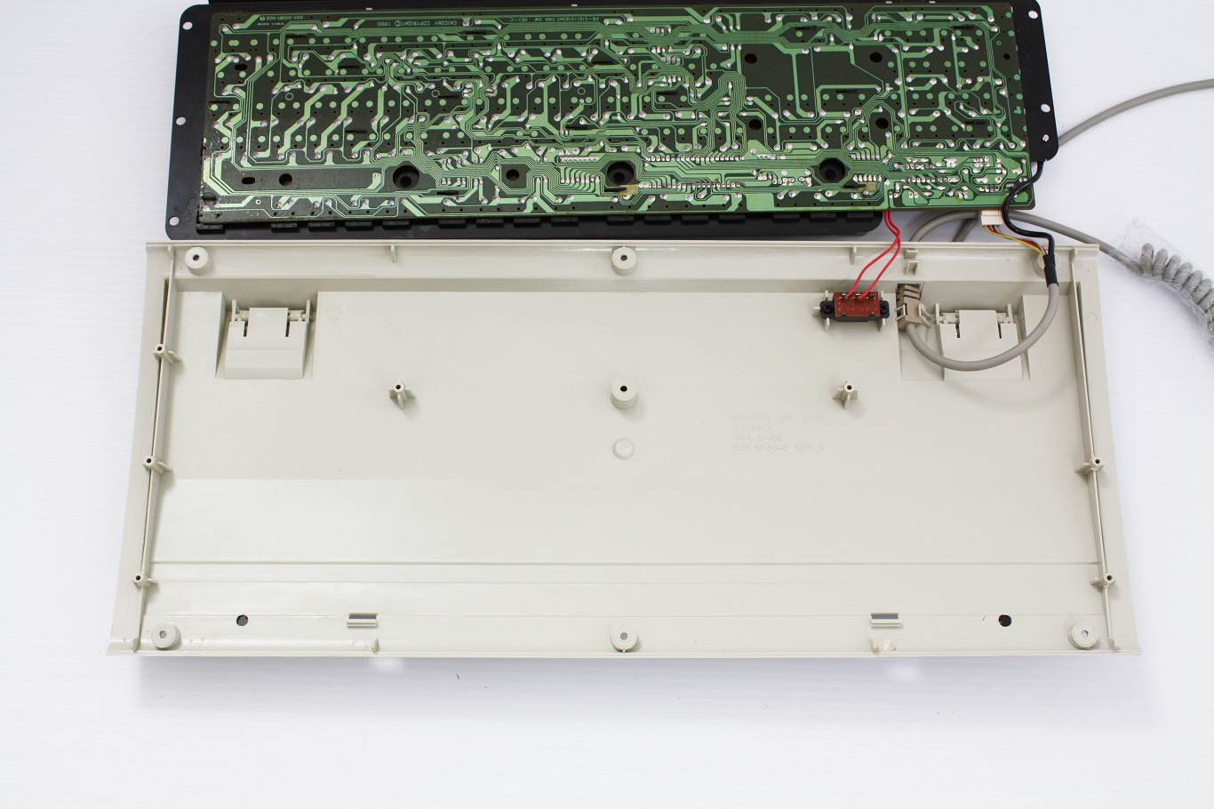 Chicony 5161 - inside case bottom