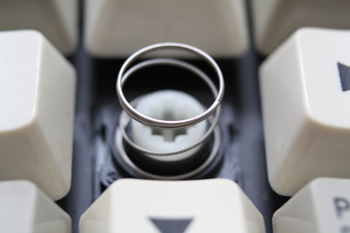 BTC 5151 - top of key switch with spring