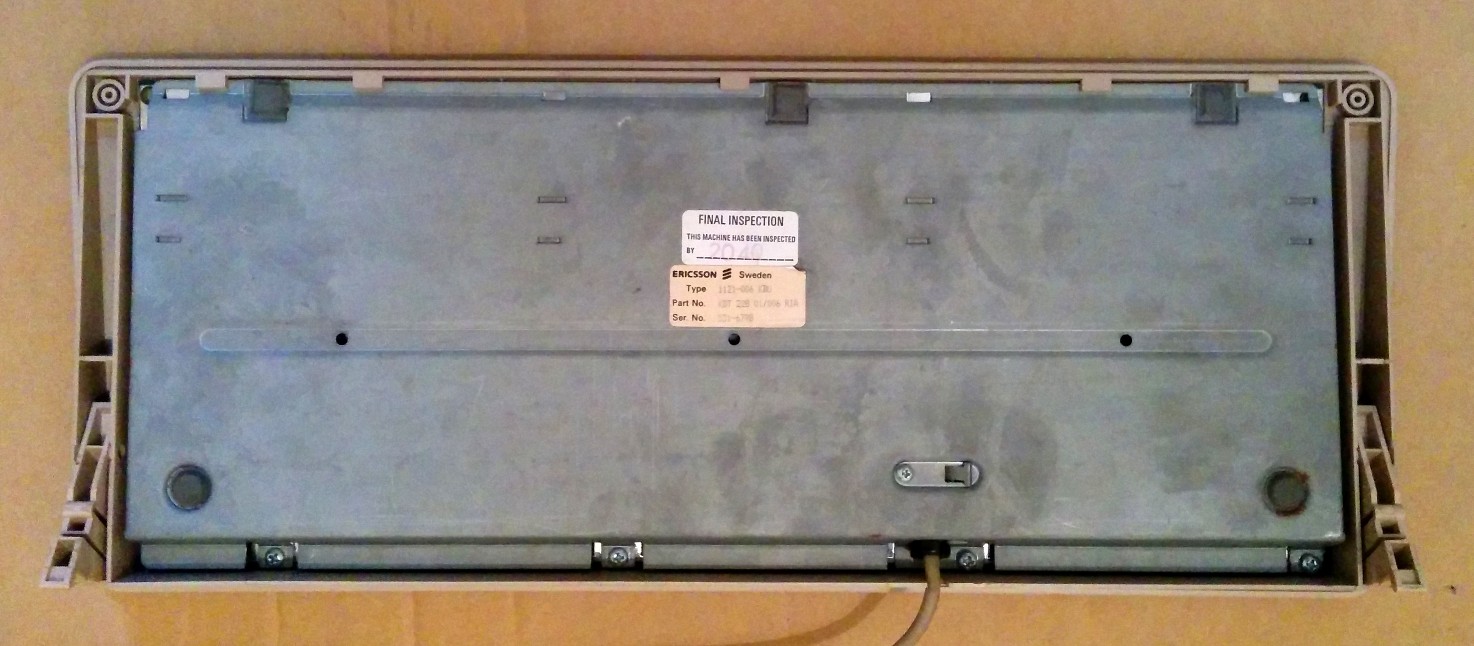 Ericsson 1121 back.jpg