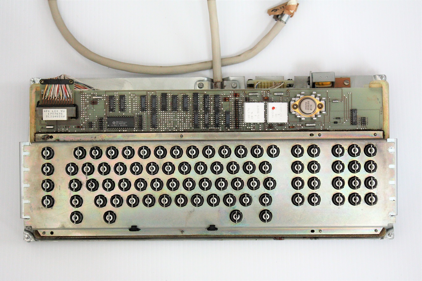 IBM 3277 keyboard - keyboard mechanism top