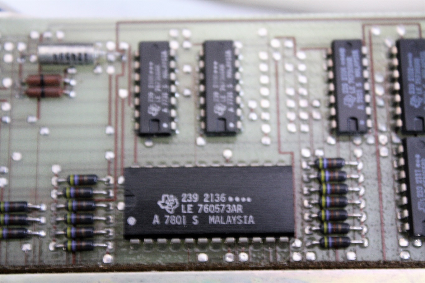 IBM 3277 keyboard - keyboard controller