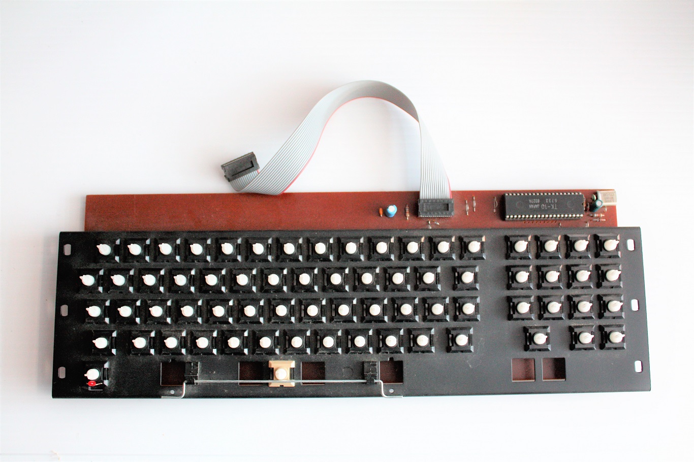 Apple IIe clone - keyboard top