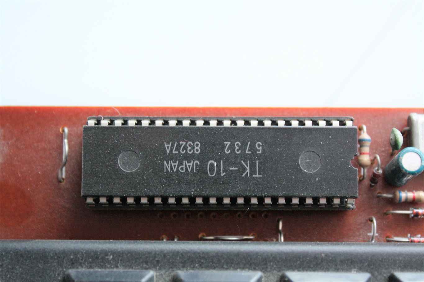 Apple IIe clone - keyboard controller