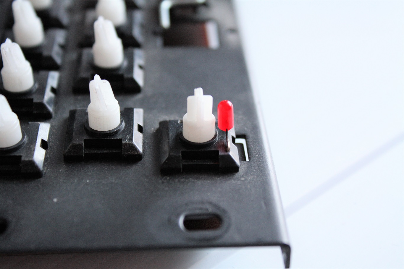 Apple IIe clone - caps lock key switch