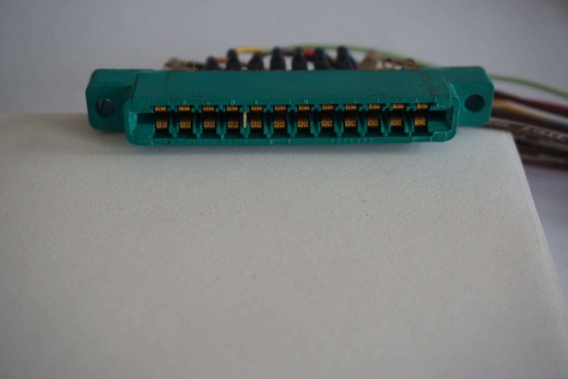 internal connector head on.JPG