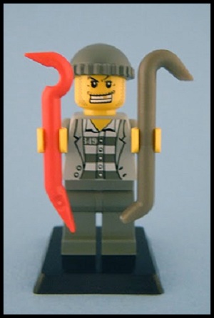 lego-crowbar-comparison.jpg