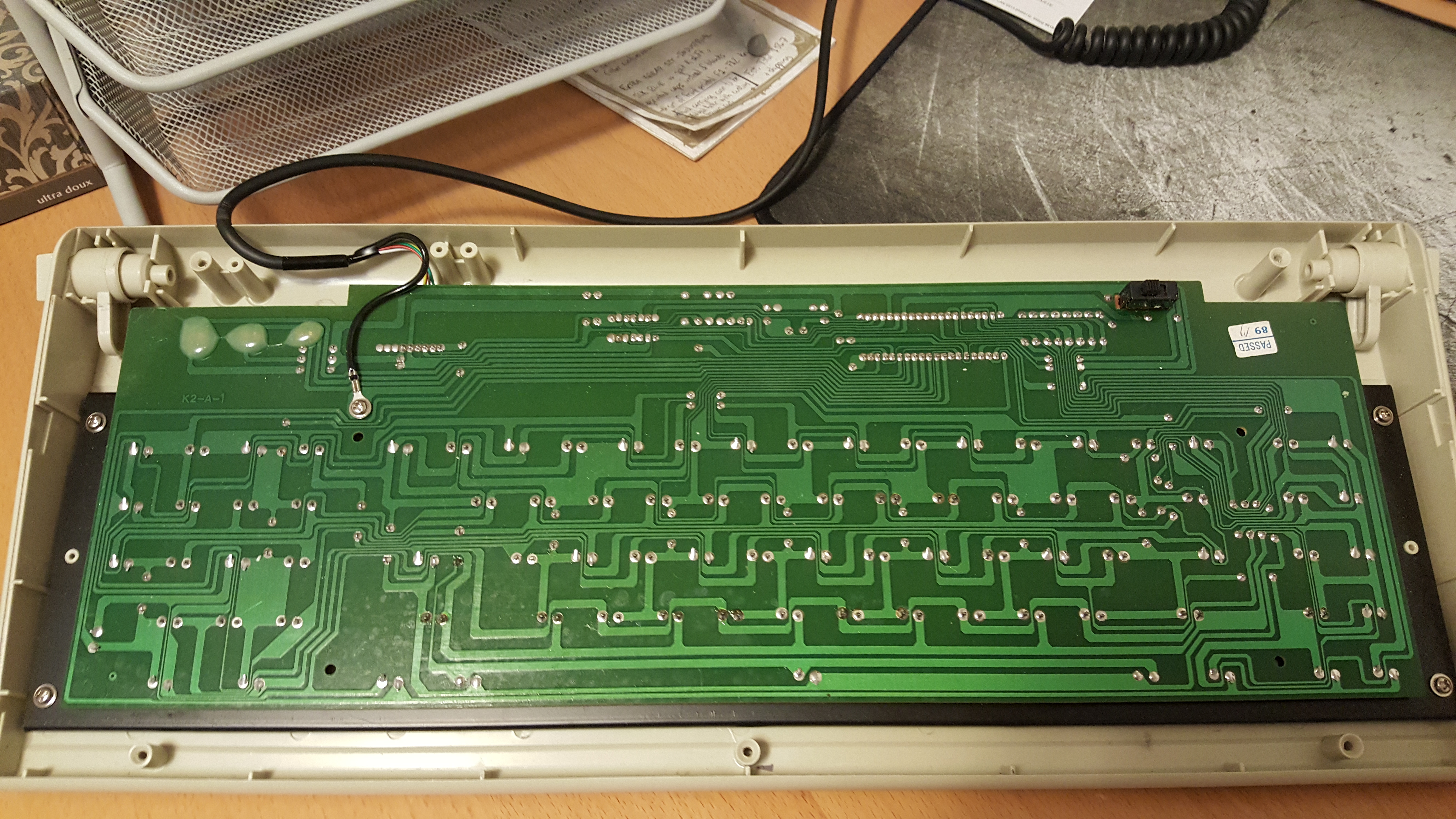 The beating heart of the K2AX...well, more like its pulsing heart.