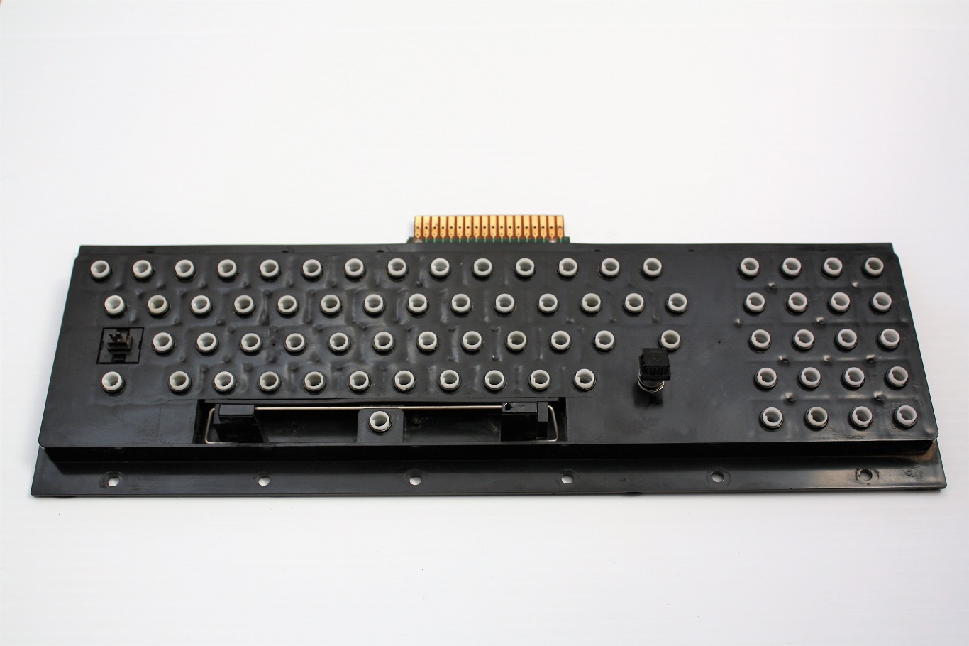 Commodore PET 4016 - key caps and springs removed