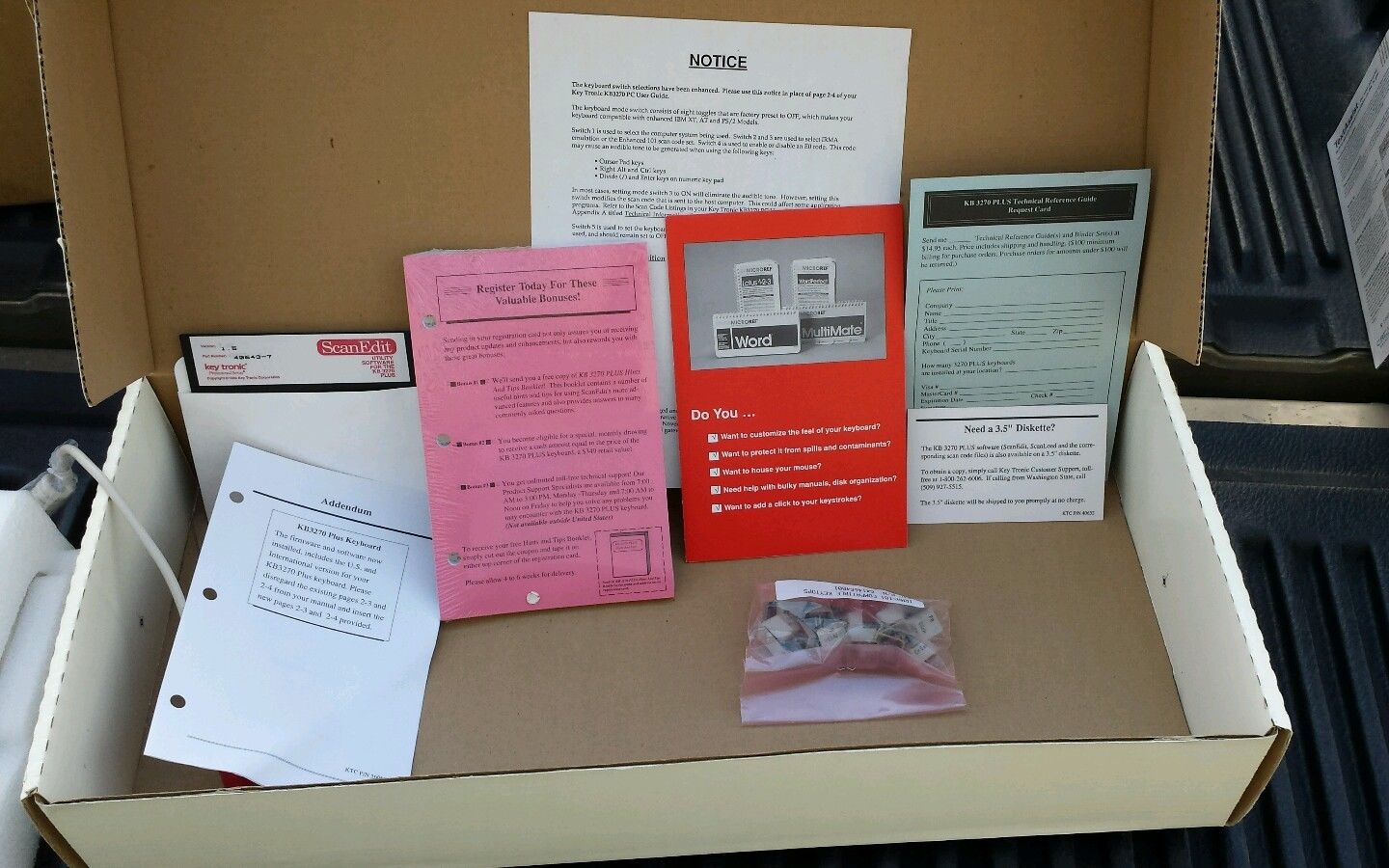 keytronic manual floppy packaging example box.jpg