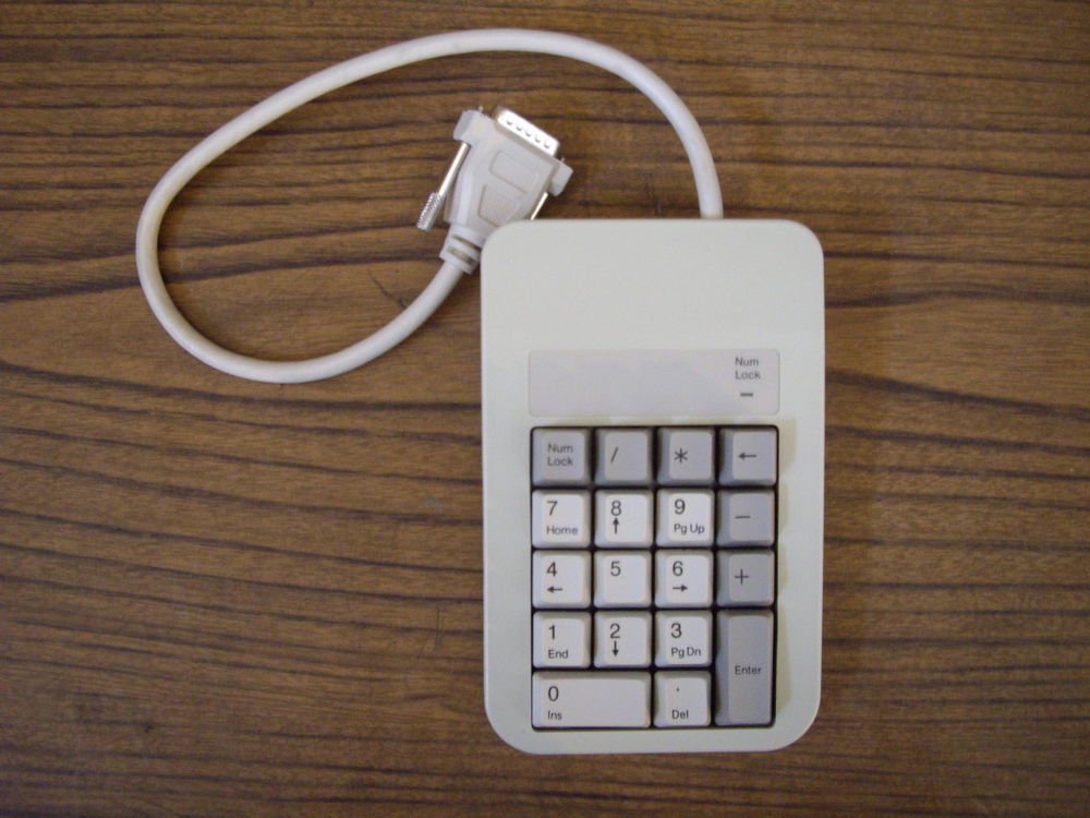 Tactile Clicky Vintage Ortek External Keyboard Keypad.JPG