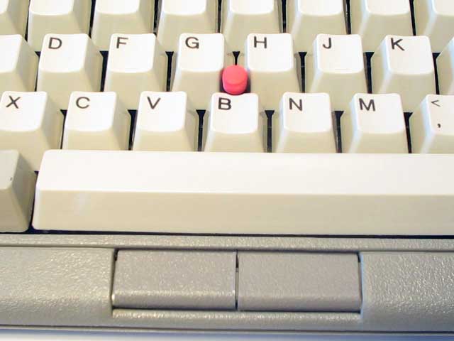 http://www.clickykeyboard.com/2006/06h4173/06h4173-009.jpg