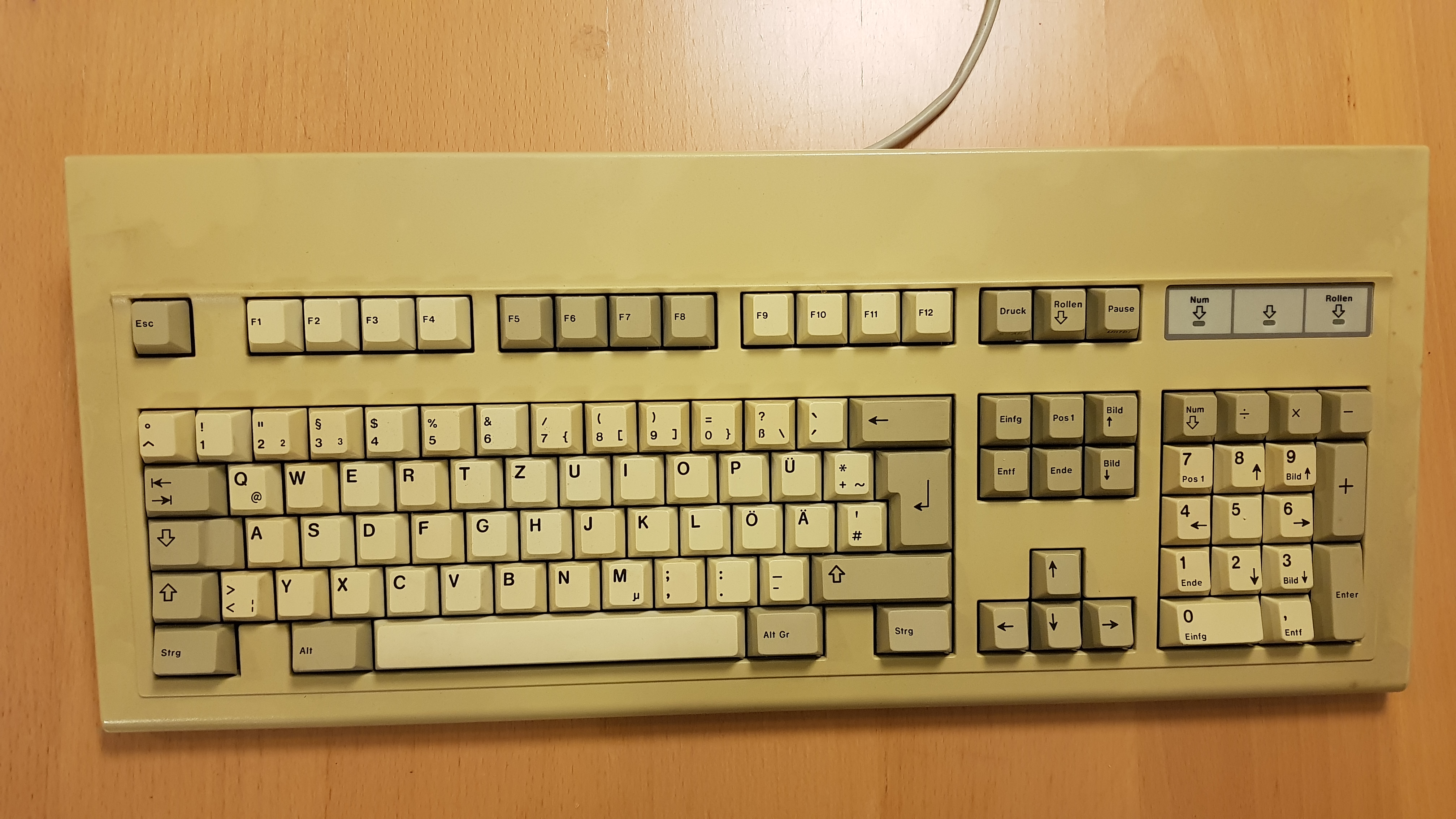 G80-1000 HAD (1989) - yellowed ABS