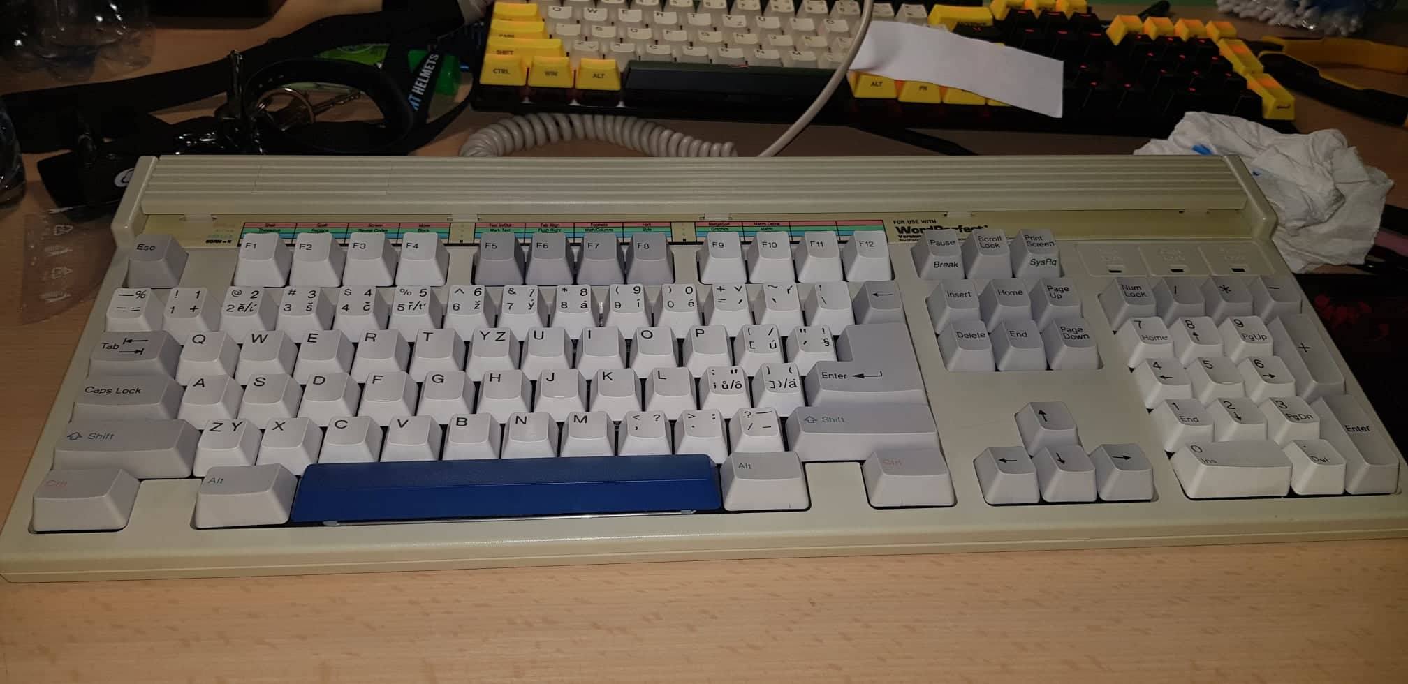 Ortek MCK-101 with blue spacebar from pimpykeyboard.com