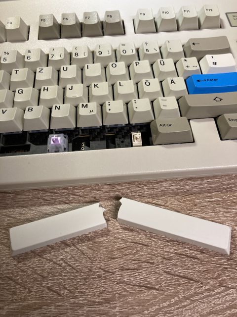 Snapped spacebar
