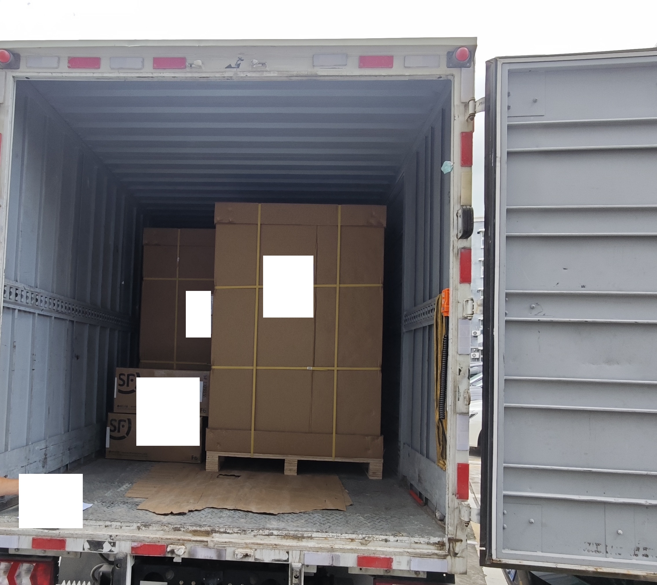 2025 06 container shipment photos (8).jpg