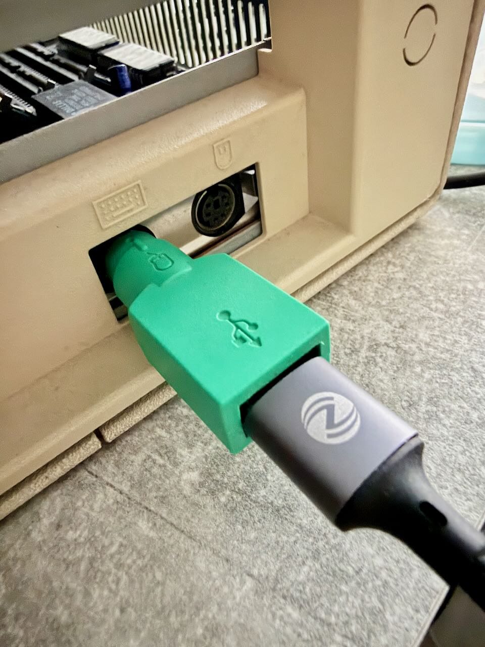 ps2_input_to_ibm_ps2.jpeg