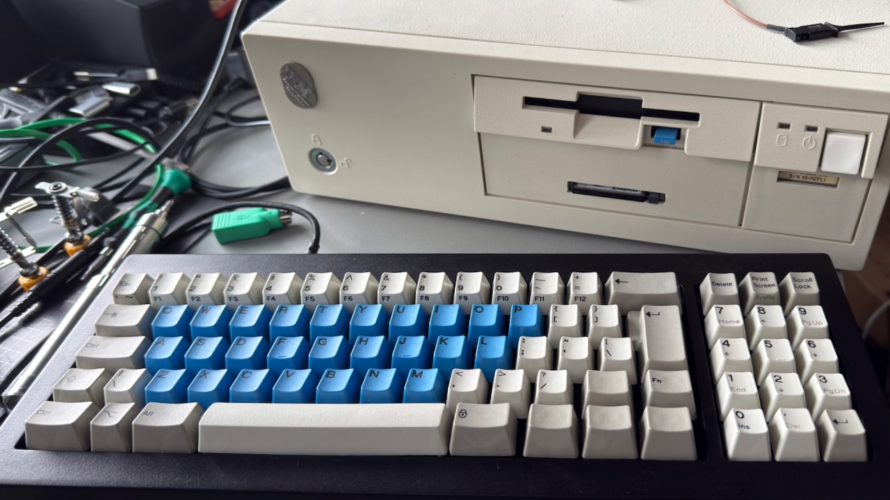 modelf77_ibm_ps2.jpeg