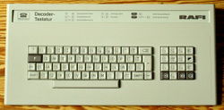 RAFI DT-01-02 keyboard front.JPG